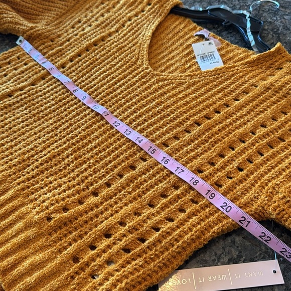 Crave fame gold tone soft sweater NWT XL - Picture 5 of 9